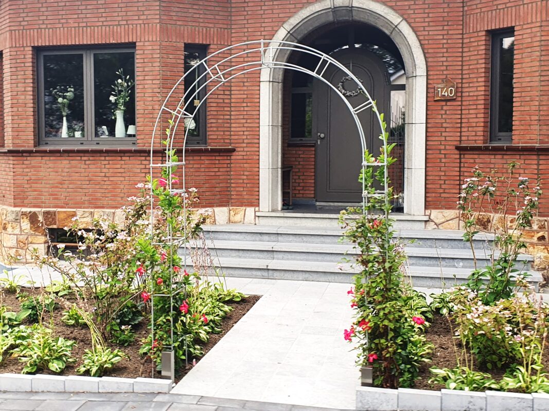 Verzinkter Rosenbogen