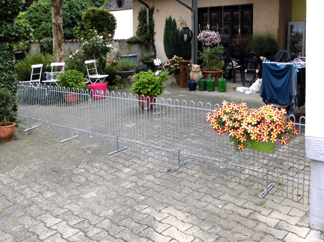 Voetstuk rabbit
Hiermee kunt u het terrashek rabbit veilig op de grond plaatsen.