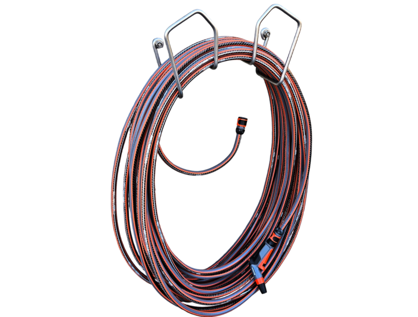 Großer Edelstahl-Schlauchhalter mit 50 m Gartenschlauch 5/8" Ø 20 mm.