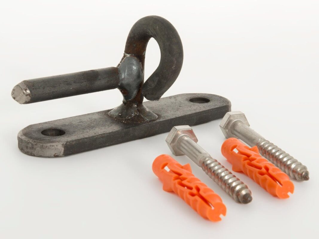 Wandhouder rabbit Hiermee kunt u het rabbit-gaas aan een muur of paal bevestigen.