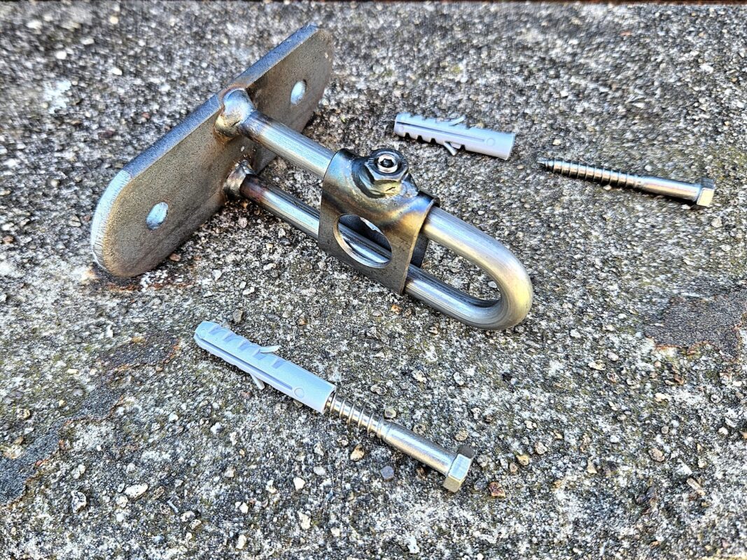 Wandhalter anno mit Klemmführung 20240628_142016